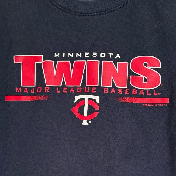Minnesota Twins Major League Baseball T-Shirt 10-12 Youth Medium MN Tee Top - Picture 2 of 3
